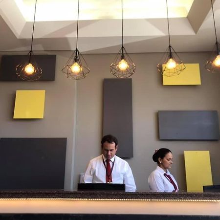 לונדרינה Princetel Palace Hotel מראה חיצוני תמונה